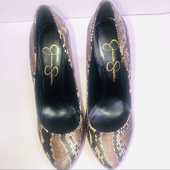 Jessica Simpson Snakeskin Pump Platform Heel - Picture 5 of 8